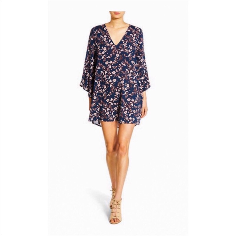 Lush Whitney Bell Sleeve Floral Print Tunic Top